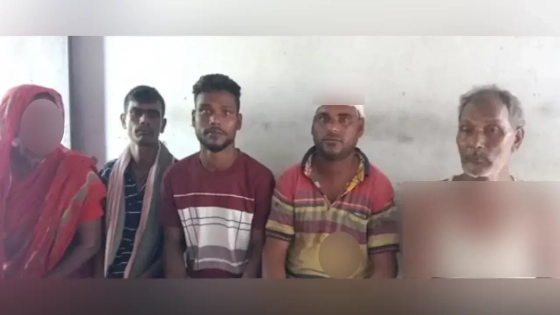 দুই পরিবারের মধ্যে সংঘর্ষের ঘটনায় আহতরা। ছবি : সংগৃহীত