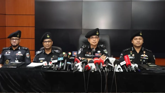 কদমতলীতে বিদেশি পিস্তল-গুলিসহ গ্রেপ্তার ২