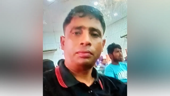 চায়ের দোকানে আ.লীগ নেতাকে ছুরিকাঘাতে হত্যা