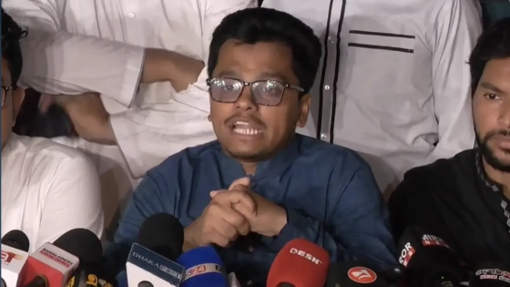‘বাবা এতক্ষণ যা হইছে হইছে এখন তোমরা ঢুকতে পারবা’