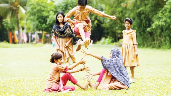 হারিয়ে যাচ্ছে গ্রামীণ সংস্কৃতি