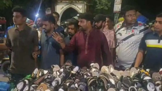ছাত্রদল নেতার নেতৃত্বে অবৈধ দোকান উচ্ছেদ