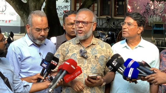 রাবিতে ‘কমপ্লিট শাটডাউন’ স্থগিত, ক্লাসে ফেরার ঘোষণা জাতীয়তাবাদী শিক্ষকদের