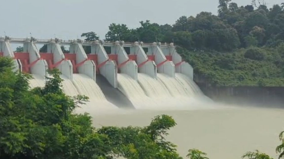 খুলে দেওয়া হলো কাপ্তাই বাঁধের জলকপাট