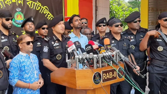 দুর্গাপূজায় বরিশালে র‍্যাবের তিন স্তরের নিরাপত্তা, চলছে সাইবার মনিটরিং