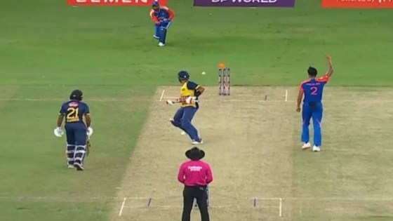 স্টাম্প ভাঙলেও শানাকাকে কেন আউট দেননি আম্পায়ার, কী আছে নিয়মে