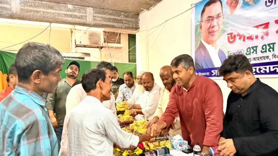 তারেক রহমানের পক্ষ থেকে সনাতন ধর্মাবলম্বীদের উপহার বিতরণ