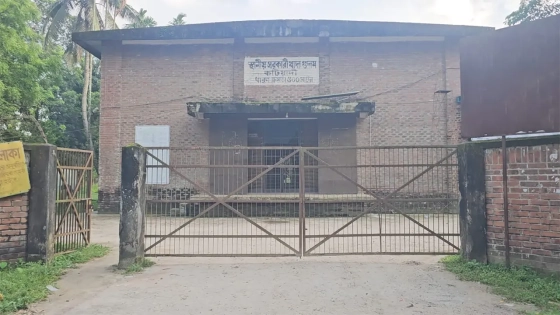 পূজামণ্ডপে চালের বদলে টাকা, সিন্ডিকেটের কবলে বরাদ্দ