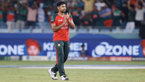 আফগান বধের দিন দুঃসংবাদ পেলেন মুস্তাফিজ