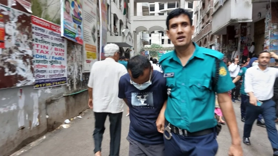 অপহরণ করে ১০ কোটি টাকা আদায়ের মামলায় লিপটন কারাগারে