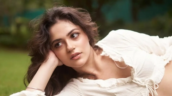 বিতর্কে জড়ালেন অনীত পাড্ডা