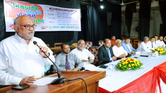 ‘ন্যায়ের সেবায় শৃঙ্খলিত হোন’ নবীন আইনজীবীদের উদ্দেশে বিচারকদের বার্তা