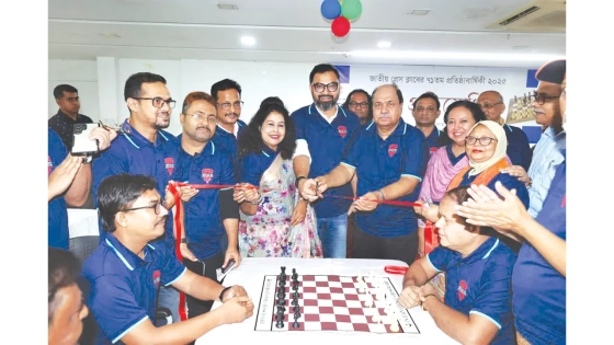 জাতীয় দলে হামজাকে অধিনায়ক দেখতে চান আমিনুল