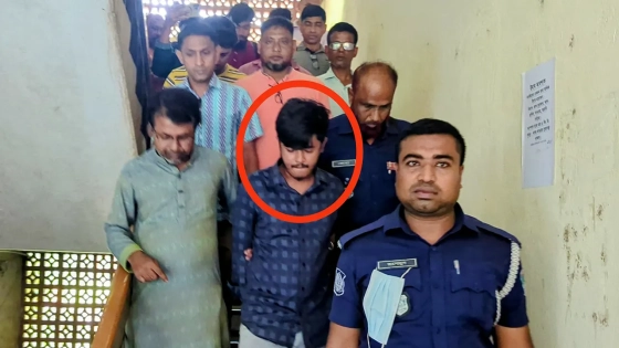 ক্লাসের ফাঁকে ‘চা খেতে’ গিয়ে ধরা ইবি ছাত্রলীগ নেতা