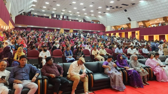 নবীনদের বরণ করে নিল রাজশাহী বিশ্ববিদ্যালয়