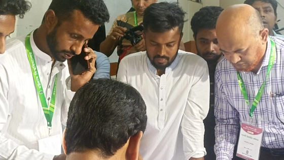অভিযোগ আসছে ভোটারদের আঙুলের কালি মুছে যাচ্ছে : ছাত্রদলের ভিপি প্রার্থী