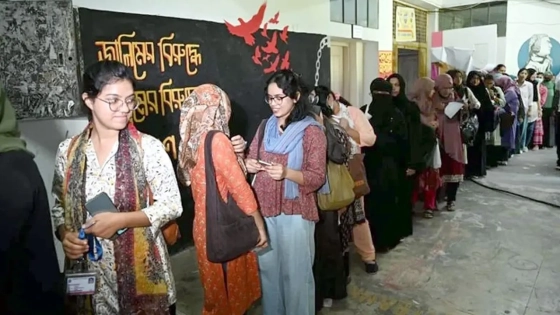 চাকসু নির্বাচন : নারী ভোটারদের উপস্থিতি নজরকাড়া