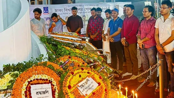 ঢাবির শোক দিবসে জগন্নাথ হল স্মৃতিসৌধে ছাত্রদলের মোমবাতি প্রজ্বালন