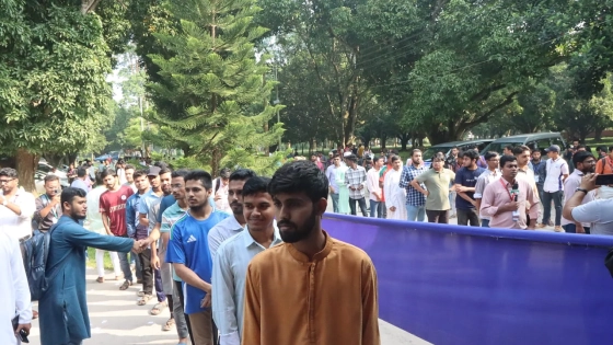 ‘জীবনের প্রথম ভোট, খুবই ভালো লাগছে’