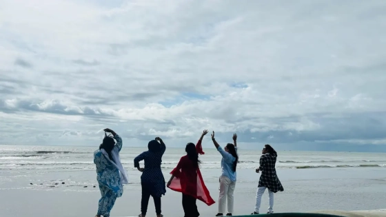 আজ নতুন বন্ধু পাতানোর দিন