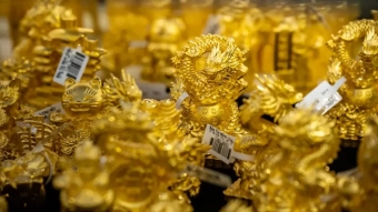 বিশ্ববাজারে স্বর্ণের দামে নতুন রেকর্ড