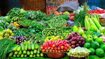 শীতে সঙ্গে স্বস্তি ফিরেছে সবজির বাজারে